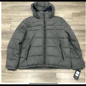 NWT Tommy Hilfiger Puffer Size XL